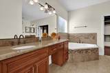 19206 Robertson Street - Photo 31