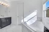 8298 Lookout Pointe Drive - Photo 22
