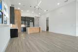 3032 Kensington Avenue - Photo 20