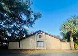 426 Club Drive - Photo 2