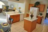 913 Henley Circle - Photo 8