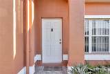 372 Aylesbury Court - Photo 2