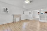 1029 Colyer Street - Photo 9