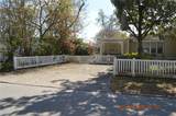 933 Lakehurst Street - Photo 23