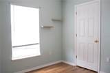 719 Garnette Avenue - Photo 20