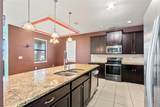 625 Silverthorn Place - Photo 14