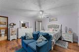 109 Sweetwater Oaks Lane - Photo 26