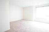 2936 Antique Oaks Circle - Photo 4