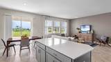 124 Adventure Avenue - Photo 4