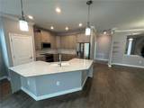 1424 Clubman Dr - Photo 2