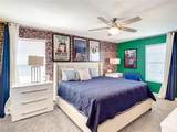 4704 Sleepy Hollow Drive - Photo 47