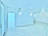 3001 Laurel Park Ln - Photo 7