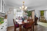 8 Cocos Plumosa Drive - Photo 18