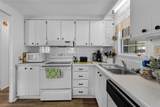 8 Cocos Plumosa Drive - Photo 21