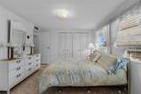 8 Cocos Plumosa Drive - Photo 26