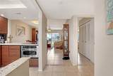 325 Causeway - Photo 7