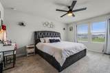 5329 Royal Point Avenue - Photo 18