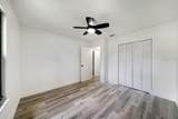 682 De Groodt Road - Photo 12