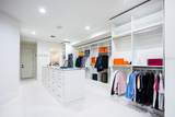 570 Manor Road - Photo 32