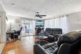 525 Foothill Way - Photo 5