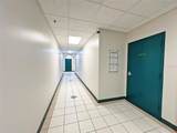 7802 Kingspointe Parkway - Photo 8