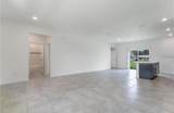 1910 Lakeview Lane - Photo 10