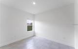1910 Lakeview Lane - Photo 17