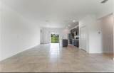 1910 Lakeview Lane - Photo 9