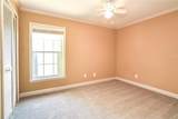 913 Redwood Street - Photo 13