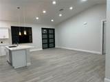 20296 Rutherford Avenue - Photo 4