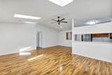 139 Normandy Place - Photo 18