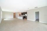 812 Montgomery Way - Photo 15