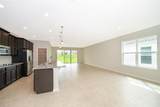 812 Montgomery Way - Photo 7