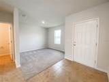 1564 Aspen Avenue - Photo 4