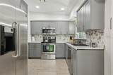 318 Jersey Street - Photo 16
