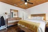 1441 Rensselaer Avenue - Photo 16