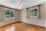944 Essex Road - Photo 11