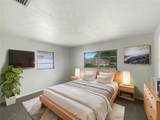300 Avenue E - Photo 4