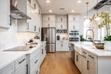 2739 Ravencliffe Terrace - Photo 4