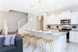 2439 Dubai Street - Photo 16