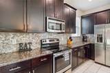 4740 Sleepy Hollow Dr - Photo 15