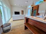 2408 Nassau Street - Photo 17