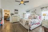 6935 Runner Oak Drive - Photo 21