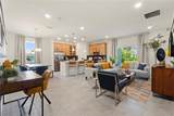 2519 Avalon Park Boulevard - Photo 8