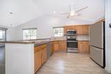 6512 Grosvenor Lane - Photo 10