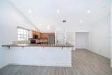 6512 Grosvenor Lane - Photo 11