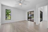 826 Long Bay Court - Photo 15