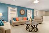 8912 Rhodes Street - Photo 32