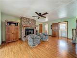 1850 Lakeshore Cir - Photo 14