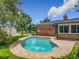 1850 Lakeshore Cir - Photo 5